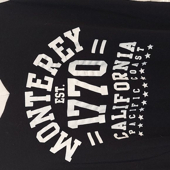 Graphic Tee "Monterey CA" - Picture 2 of 8